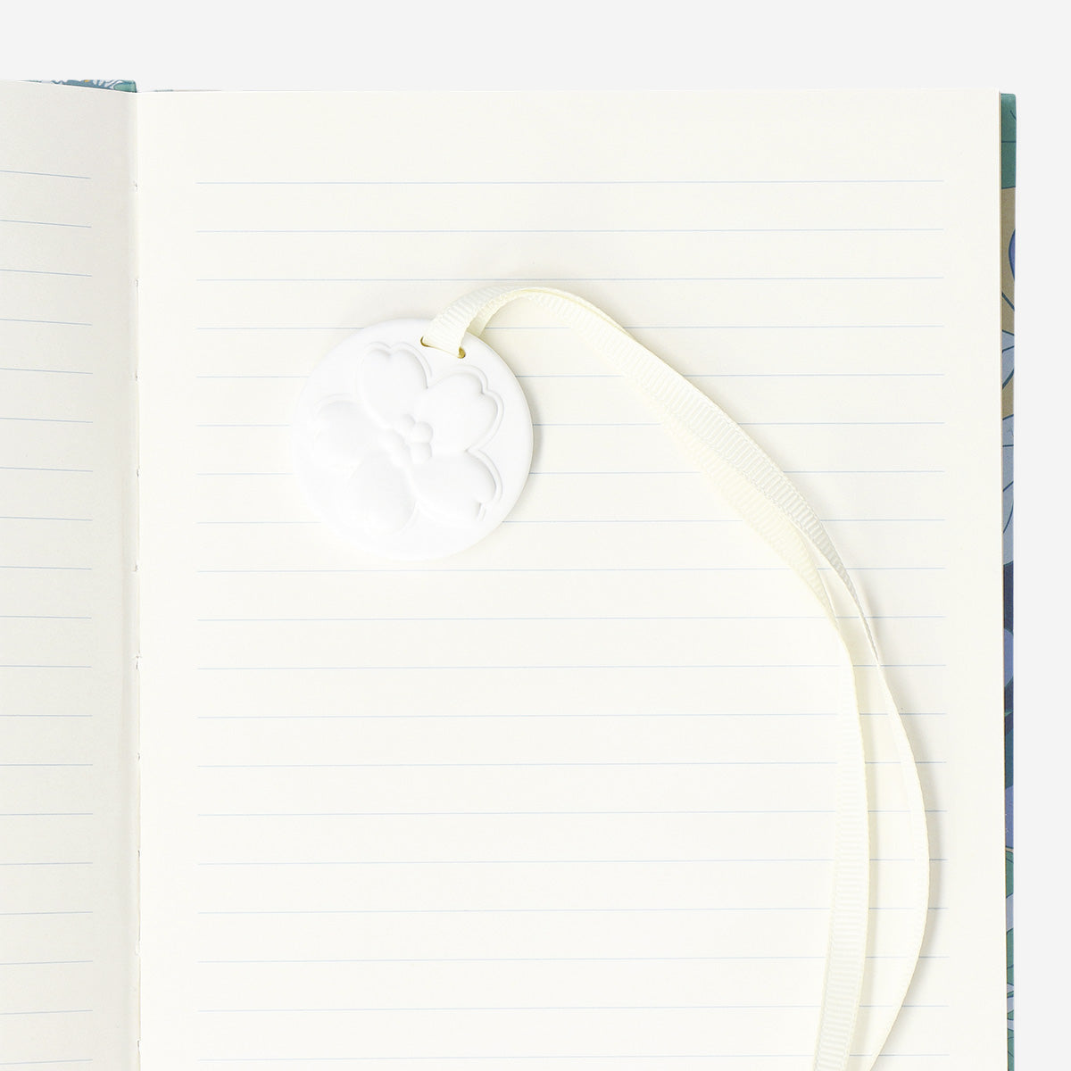 NOTEBOOK WITH BOOKMARK FOR SCENT