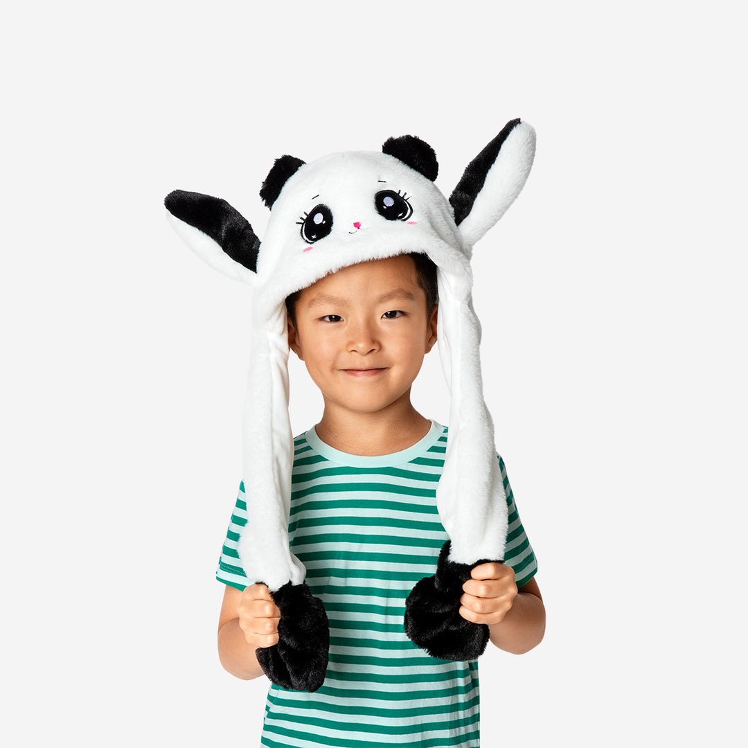 HAT WITH MOVING EARS AS PANDA