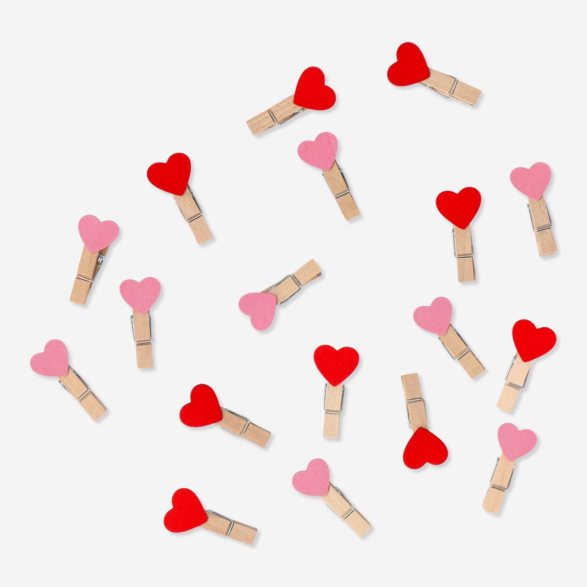 MINI PEGS WITH HEARTS