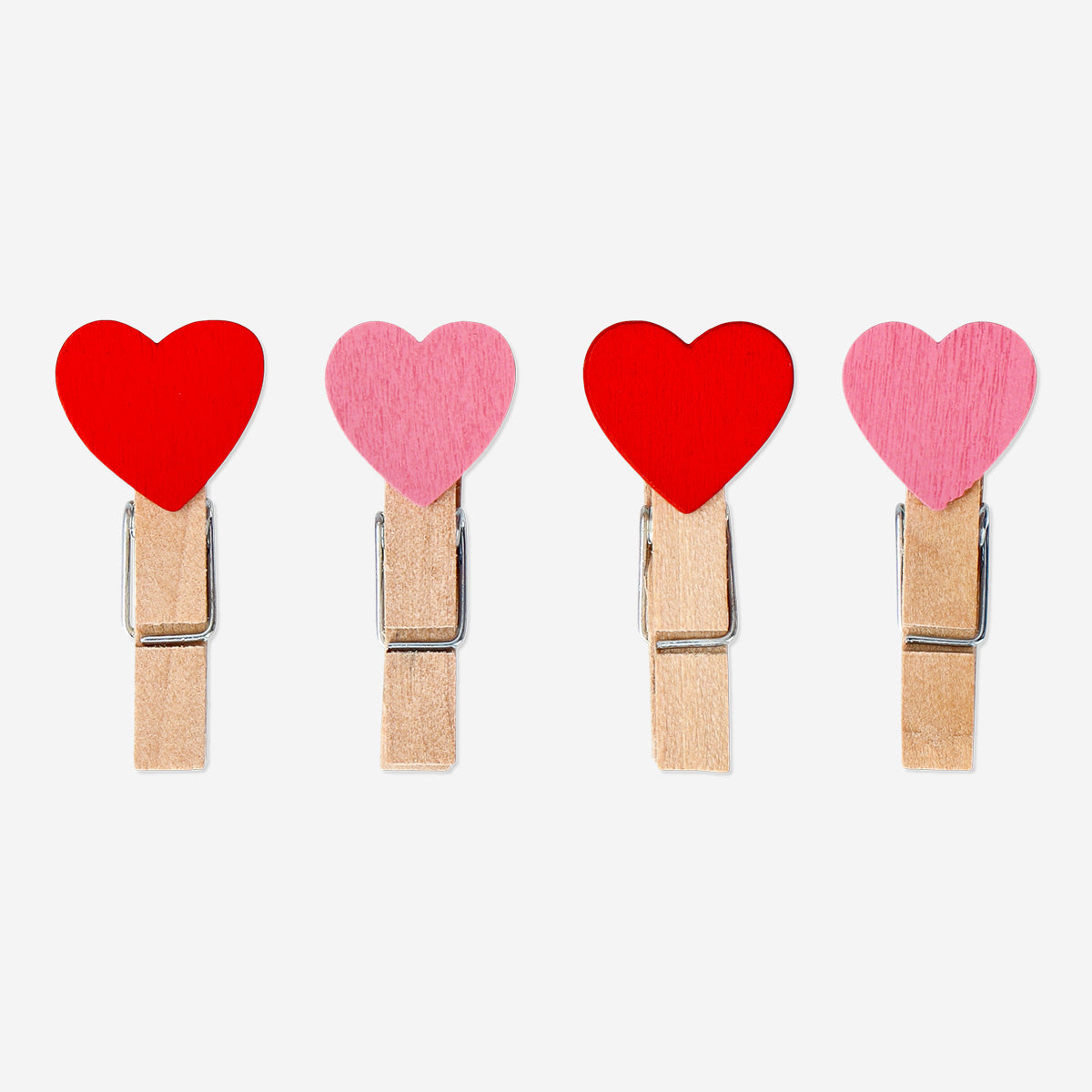 MINI PEGS WITH HEARTS