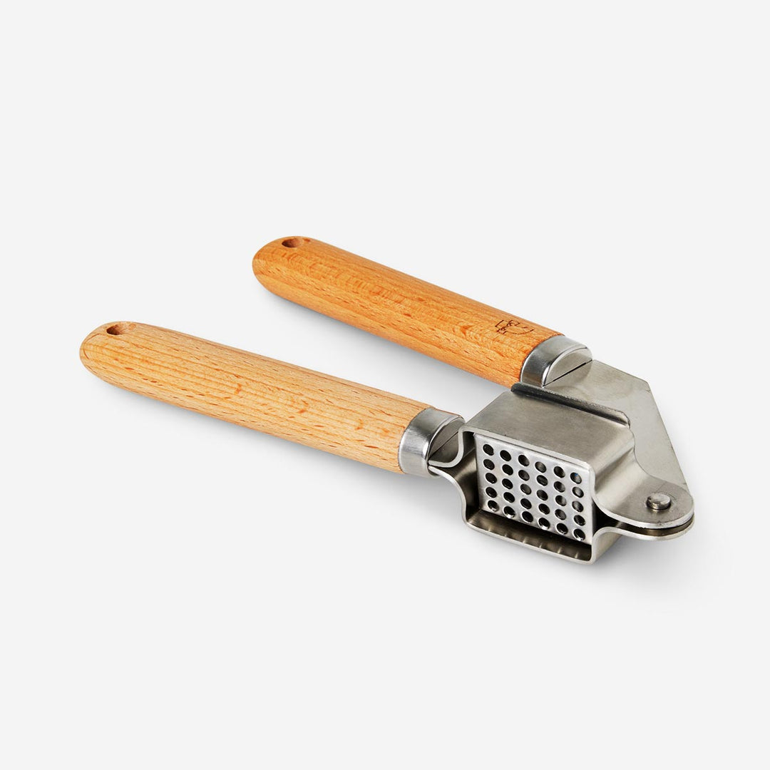 GARLIC PRESS SS AND BEECH WOOD HANDLE