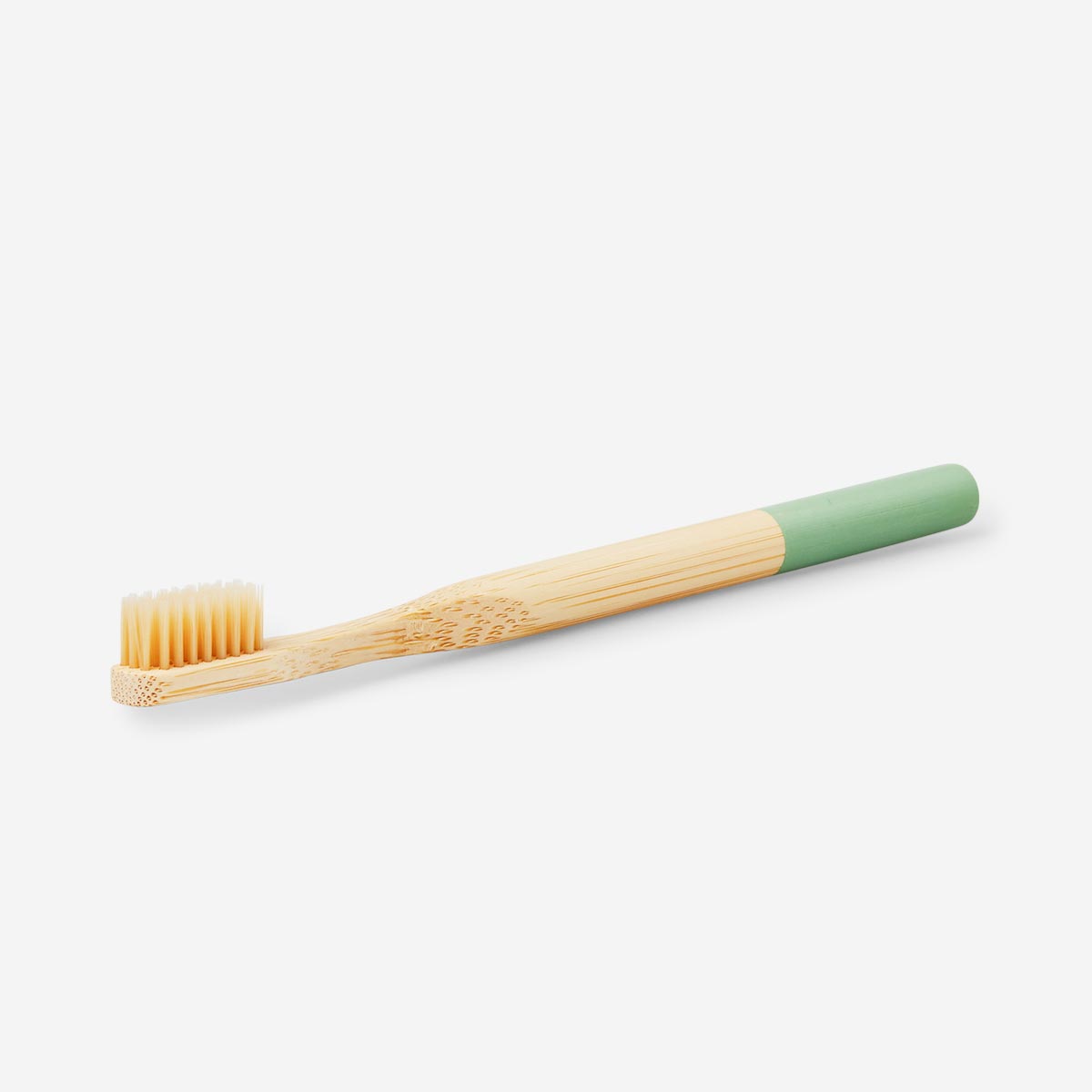 TOOTHBRUSH BAMBOO ADULT MEDIUM GREEN