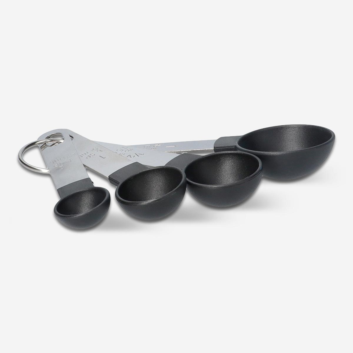 MEASURING SPOONS 4PCS SS WITH BLACK PLASTIC CUPS