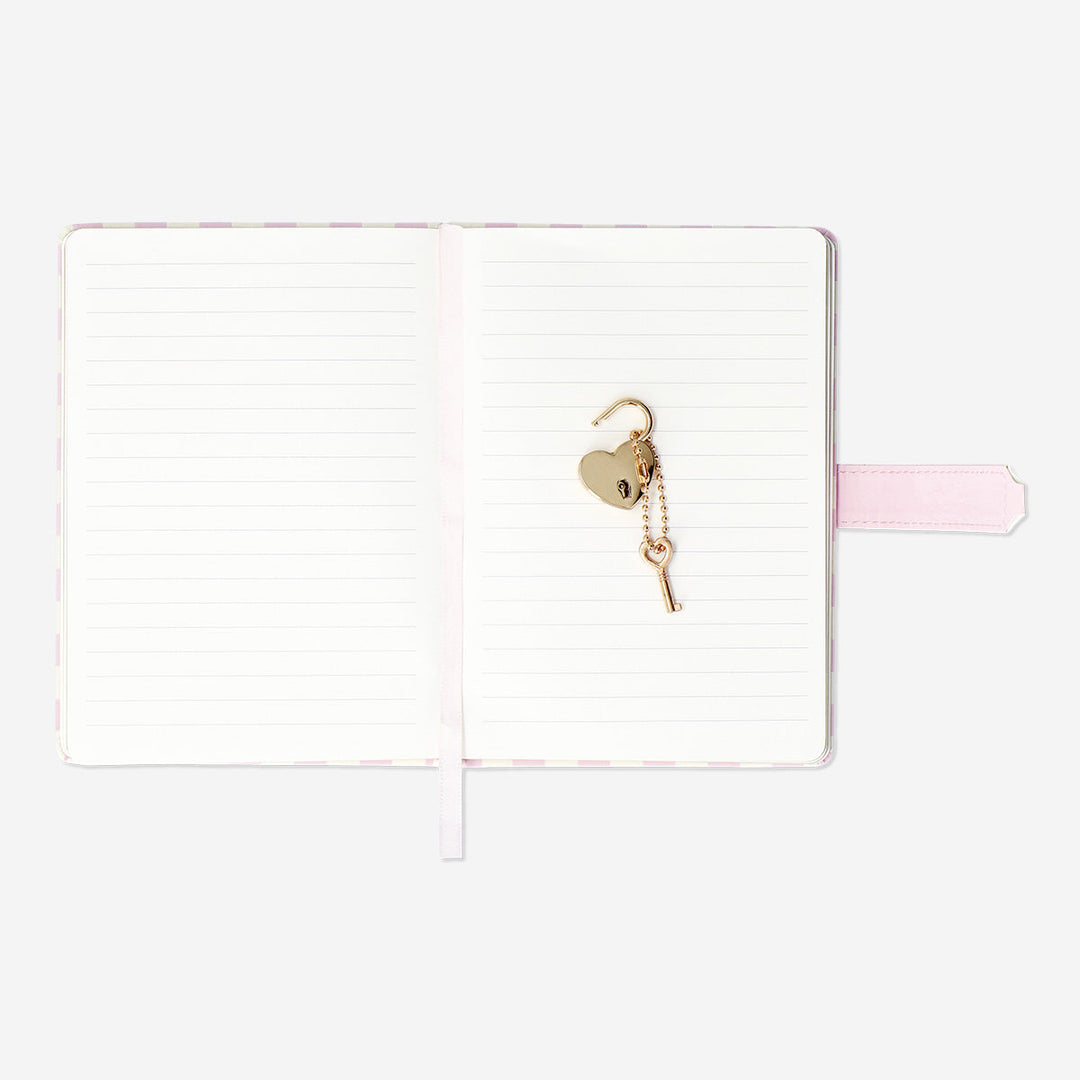 DIARY W HEART LOCK