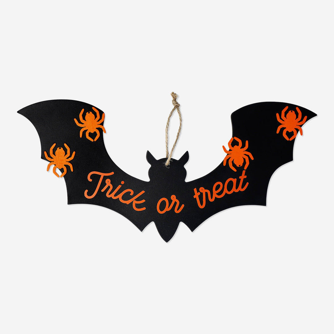 DECO DOOR TRICK OR TREAT SIGN