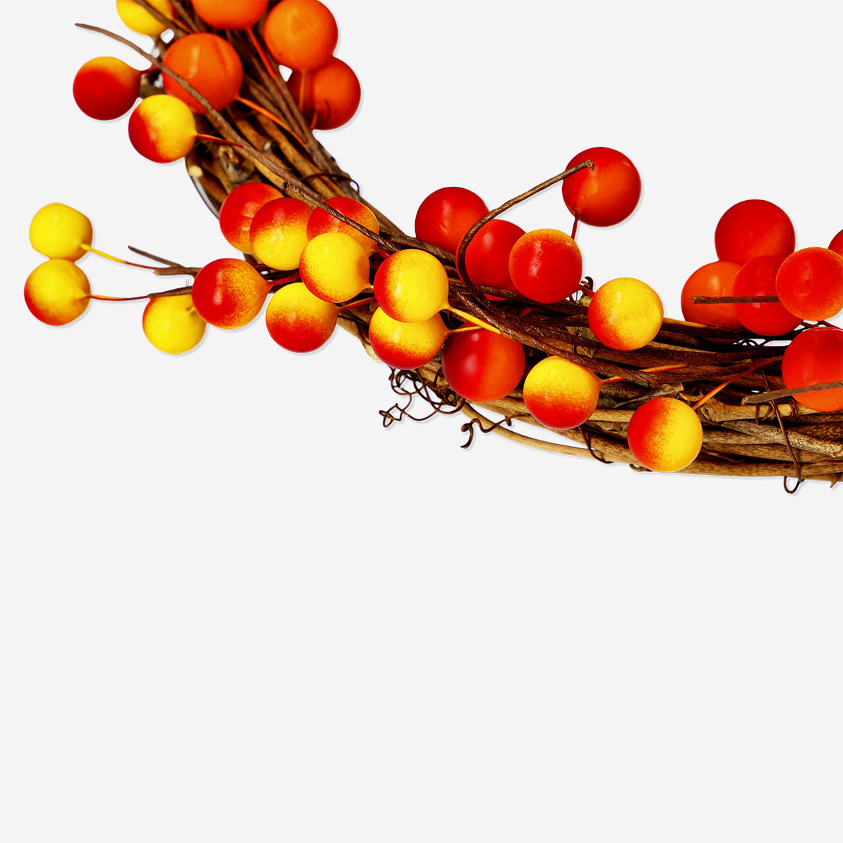 WREATH FALL W. ORANGE BERRIES 30 CM