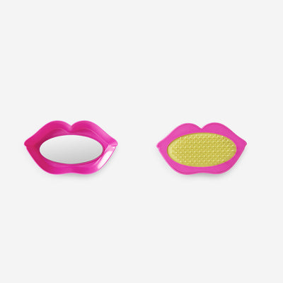 DETANGLER BRUSH LIP SHAPED