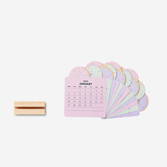 CALENDAR 2025 DESK DONUT EN